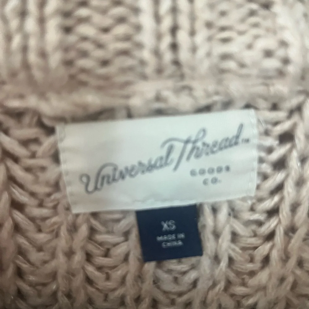 Women's sweaters -Universal Thread light mauve colored Cowl Neck Sweater